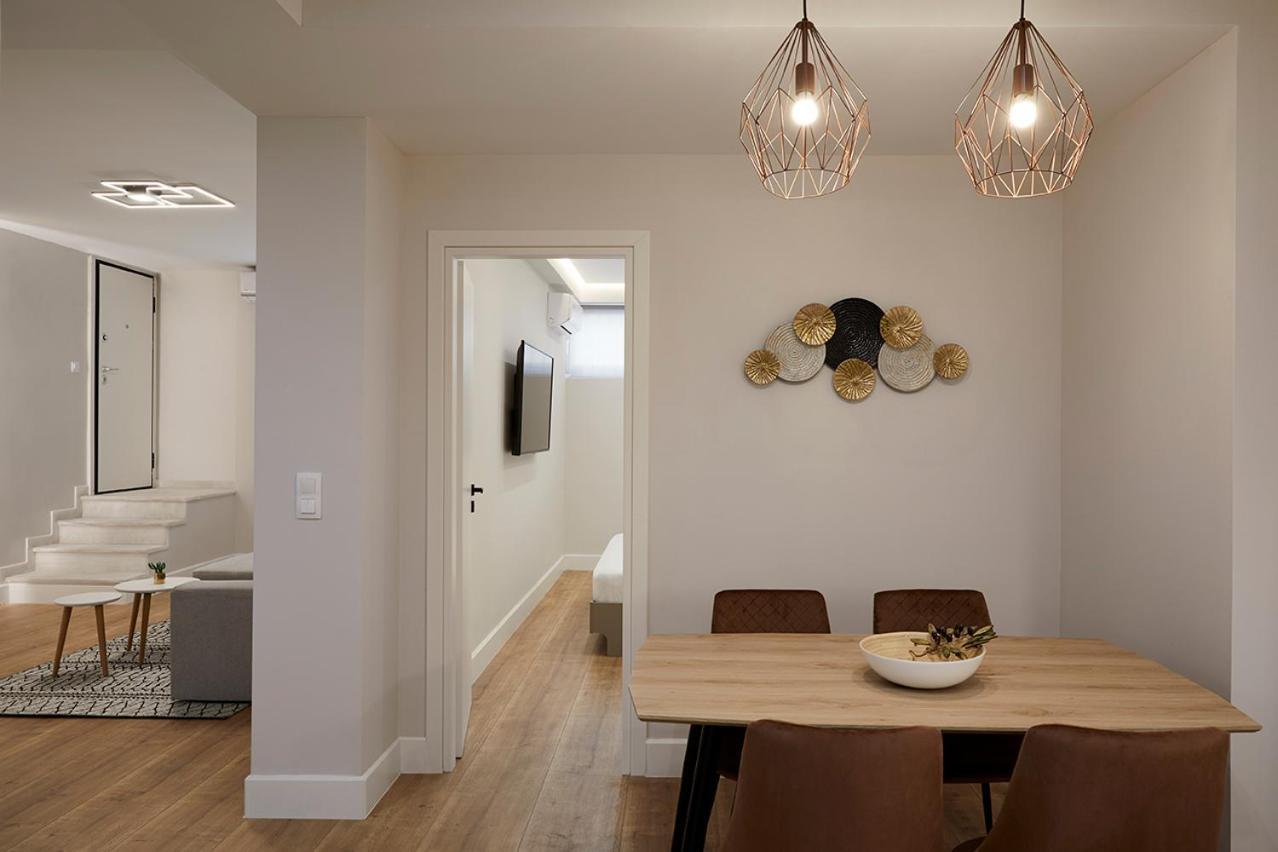 Central & Comfy Apartment 2Mins Walking From Metro 雅典 外观 照片